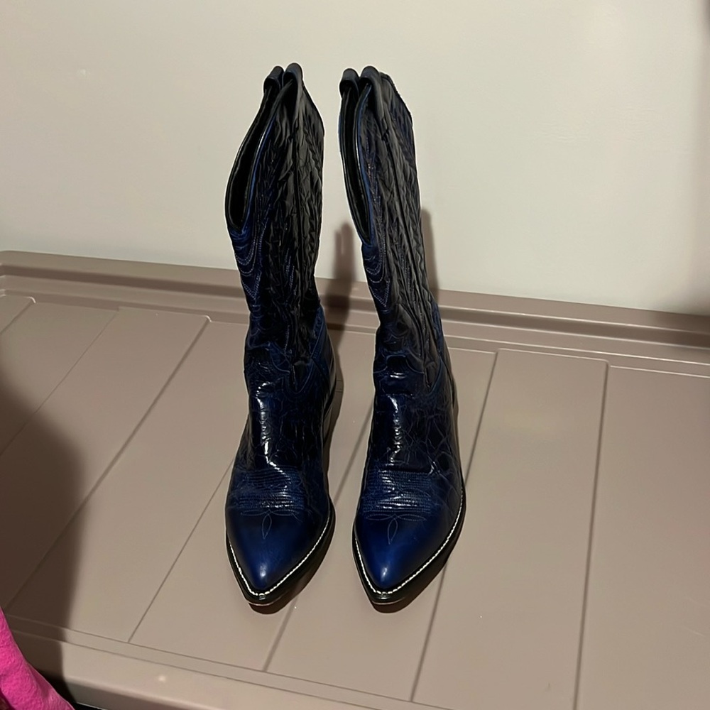 Vibrant navy blue Abilene boots